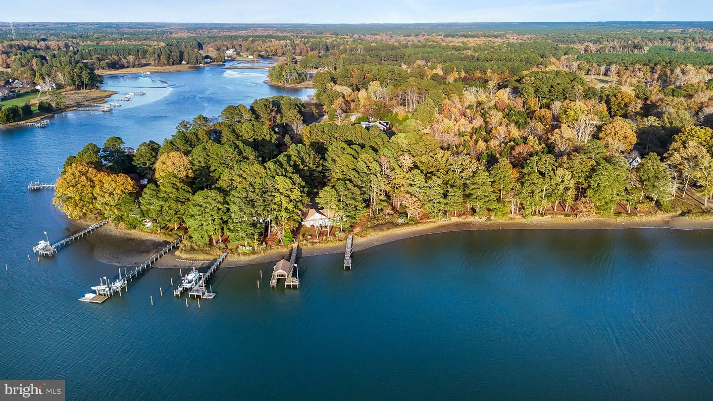 387 N SHORE CIR, NORTH, Virginia 23128, 3 Bedrooms Bedrooms, 7 Rooms Rooms,2 BathroomsBathrooms,Residential,For sale,387 N SHORE CIR,VAMH2000112 MLS # VAMH2000112 387 N SHORE CIR, NORTH, Virginia 23128, 3 Bedrooms Bedrooms, 7 Rooms Rooms,2 BathroomsBathrooms,Residential,For sale,387 N SHORE CIR,VAMH2000112 MLS # VAMH2000112