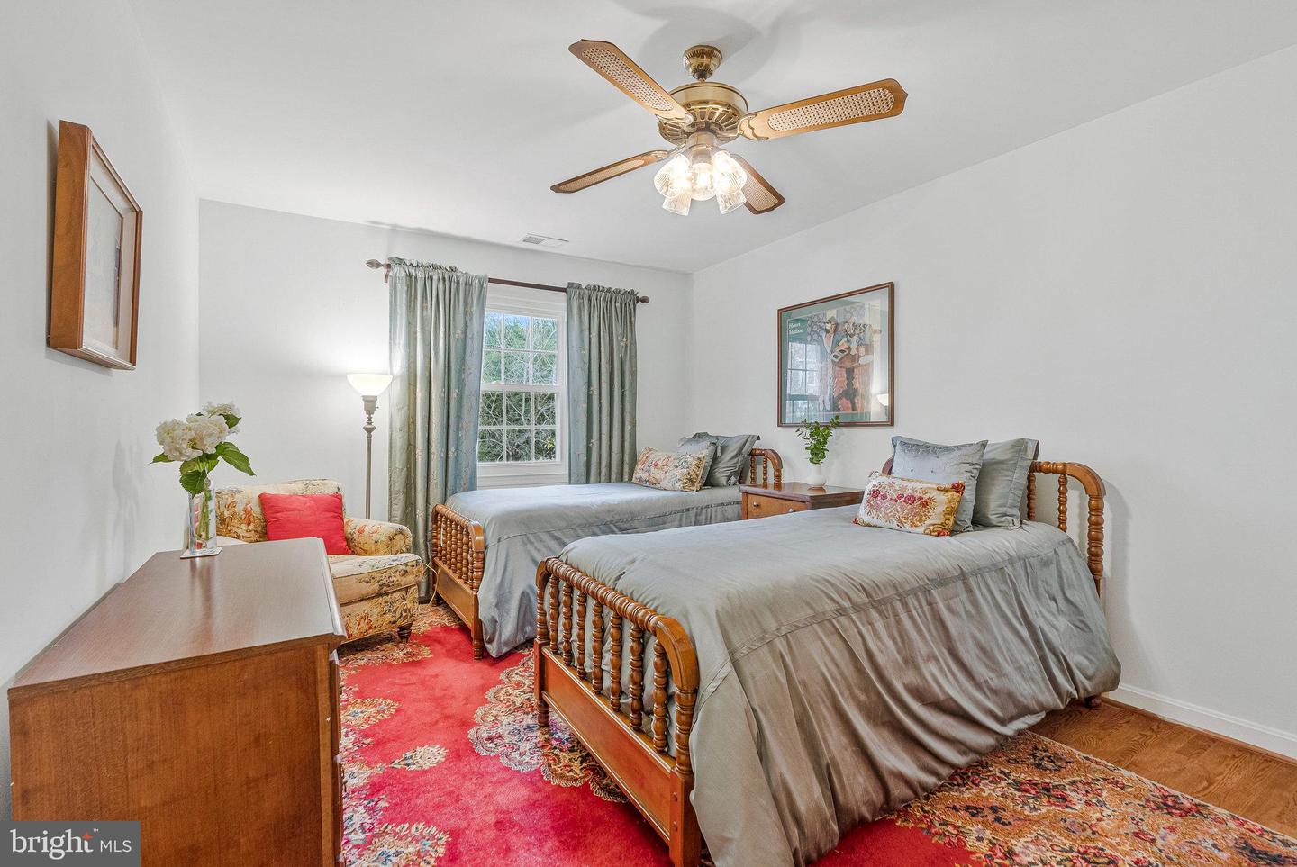 6628 MCLEAN CT, MCLEAN, Virginia 22101, 4 Bedrooms Bedrooms, ,3 BathroomsBathrooms,Residential,For sale,6628 MCLEAN CT,VAFX2278270 MLS # VAFX2278270