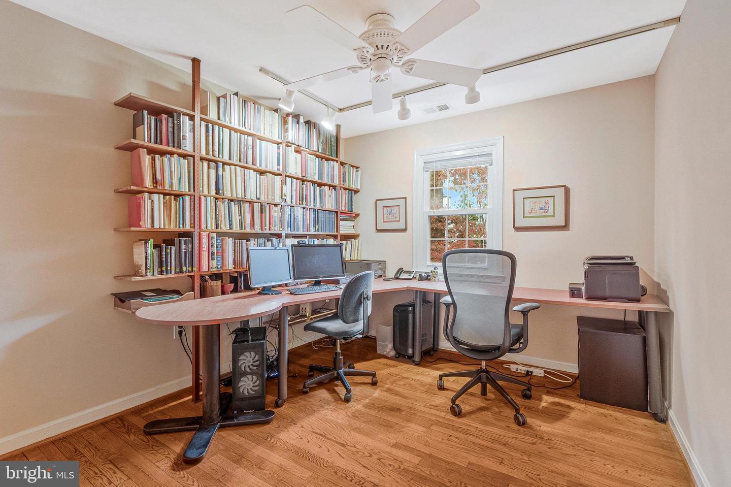 6628 MCLEAN CT, MCLEAN, Virginia 22101, 4 Bedrooms Bedrooms, ,3 BathroomsBathrooms,Residential,For sale,6628 MCLEAN CT,VAFX2278270 MLS # VAFX2278270