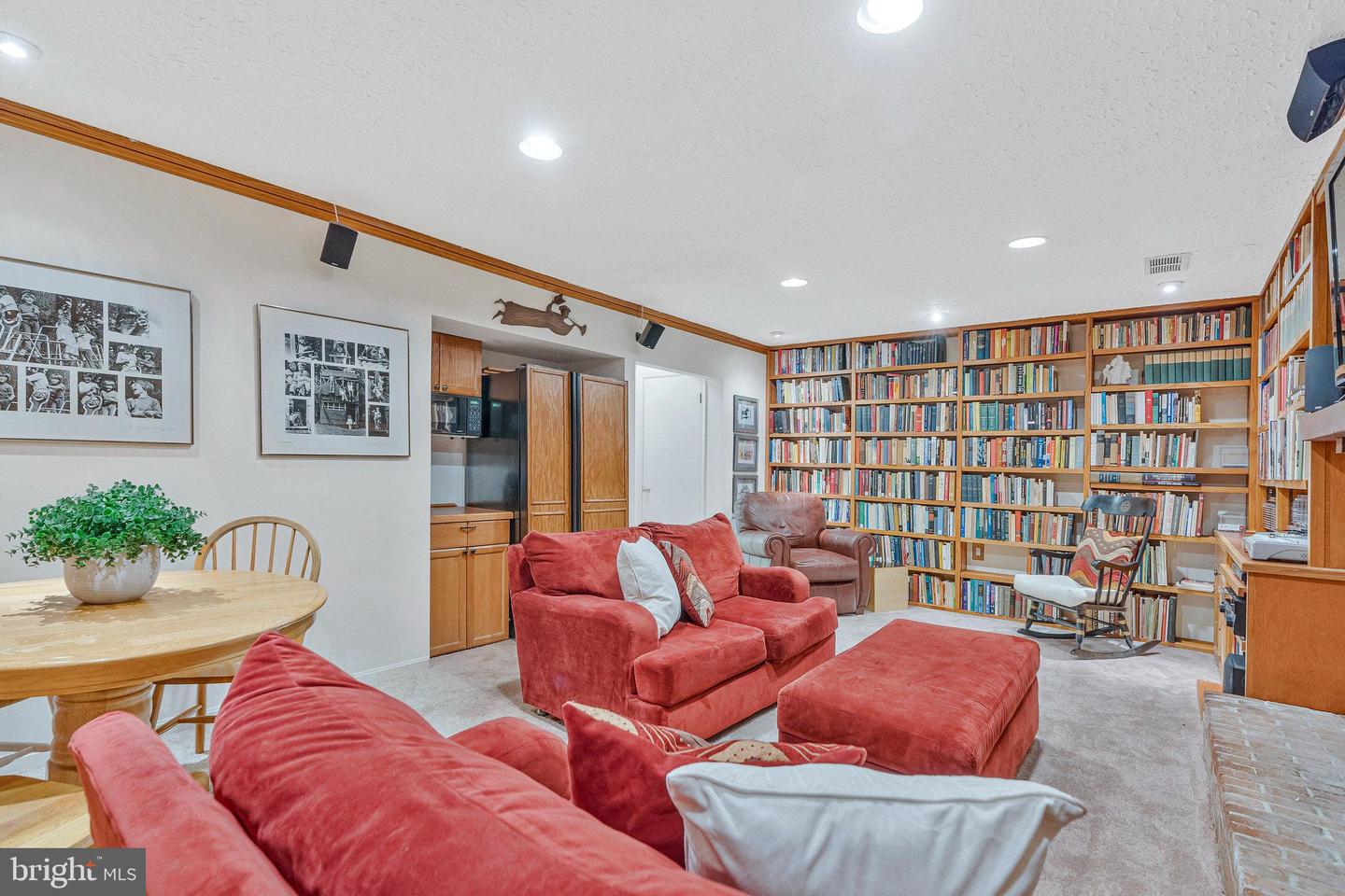 6628 MCLEAN CT, MCLEAN, Virginia 22101, 4 Bedrooms Bedrooms, ,3 BathroomsBathrooms,Residential,For sale,6628 MCLEAN CT,VAFX2278270 MLS # VAFX2278270