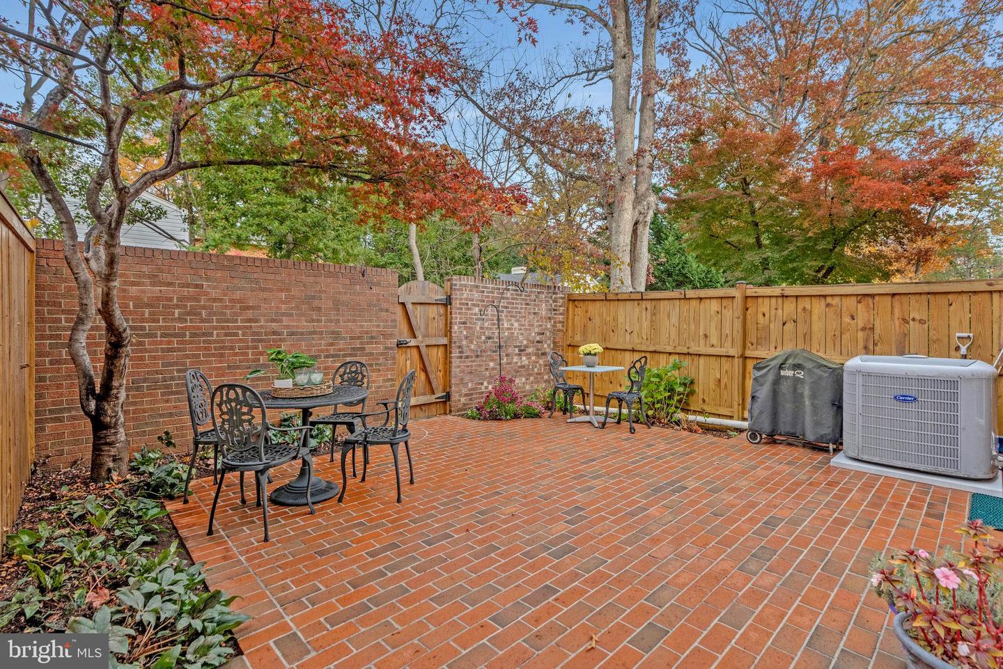 6628 MCLEAN CT, MCLEAN, Virginia 22101, 4 Bedrooms Bedrooms, ,3 BathroomsBathrooms,Residential,For sale,6628 MCLEAN CT,VAFX2278270 MLS # VAFX2278270