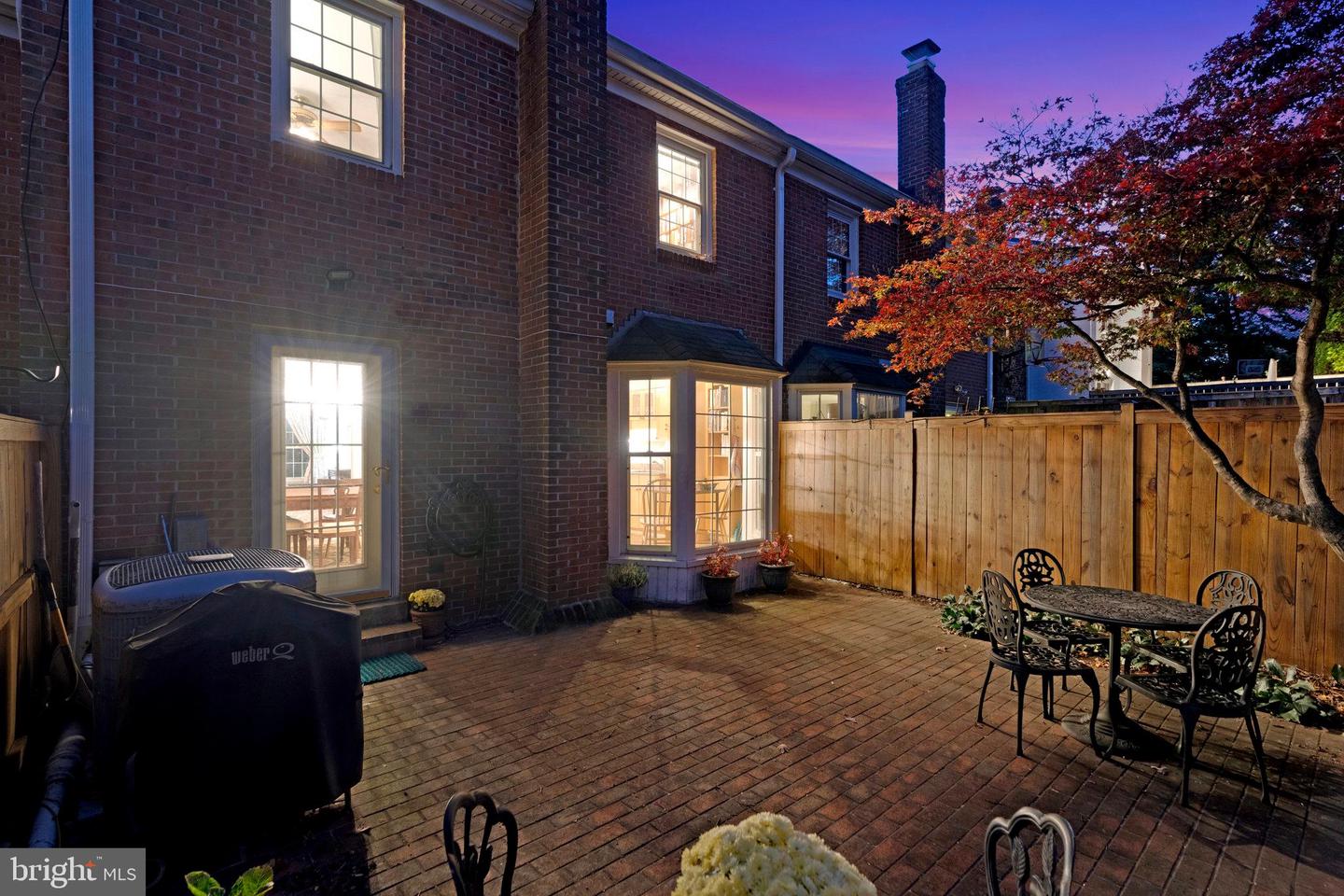 6628 MCLEAN CT, MCLEAN, Virginia 22101, 4 Bedrooms Bedrooms, ,3 BathroomsBathrooms,Residential,For sale,6628 MCLEAN CT,VAFX2278270 MLS # VAFX2278270