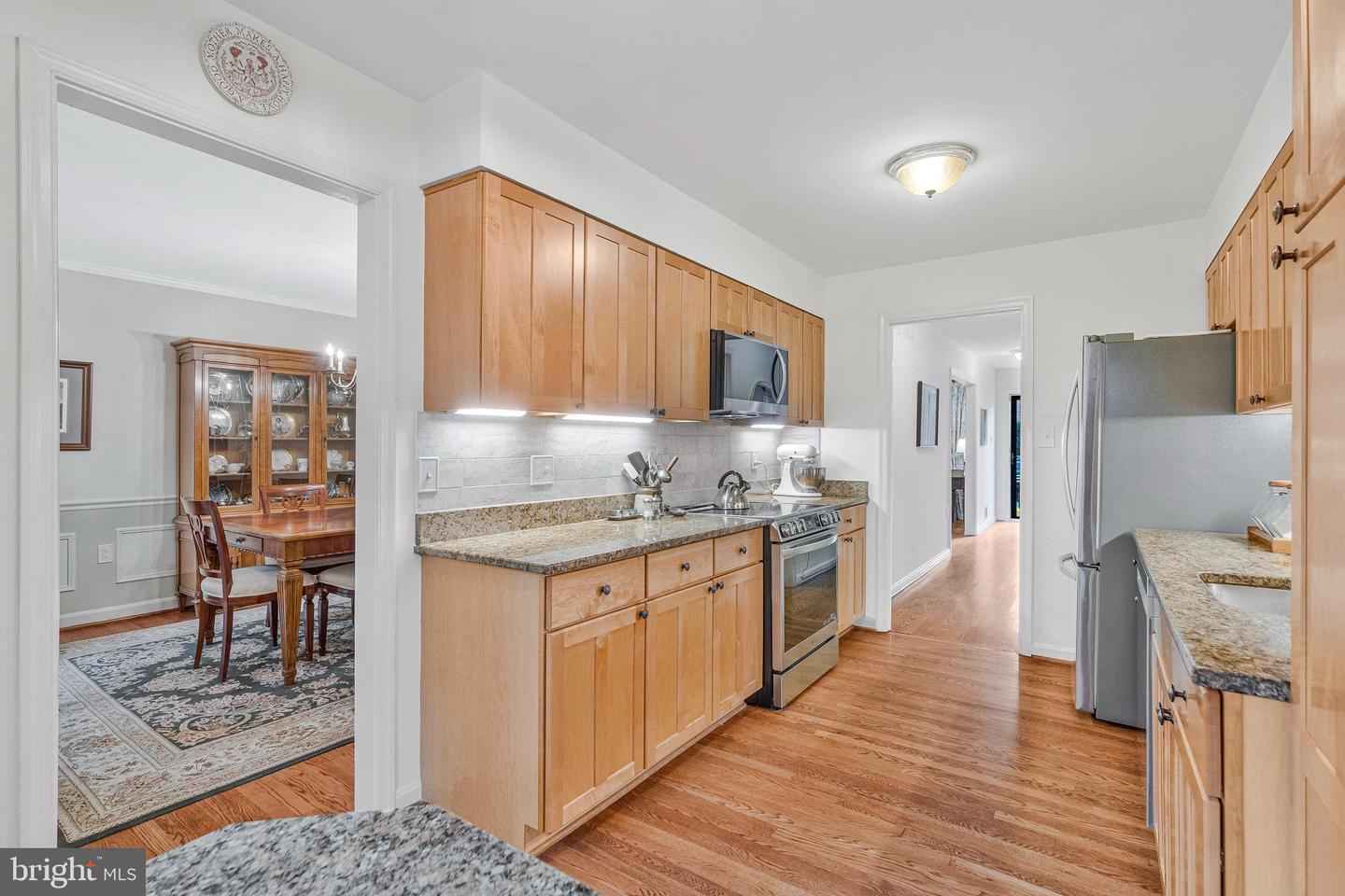 6628 MCLEAN CT, MCLEAN, Virginia 22101, 4 Bedrooms Bedrooms, ,3 BathroomsBathrooms,Residential,For sale,6628 MCLEAN CT,VAFX2278270 MLS # VAFX2278270