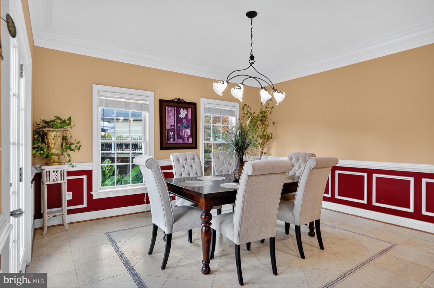 7602 GAYLORD DR, ANNANDALE, Virginia 22003, 7 Bedrooms Bedrooms, ,6 BathroomsBathrooms,Residential,For sale,7602 GAYLORD DR,VAFX2278392 MLS # VAFX2278392