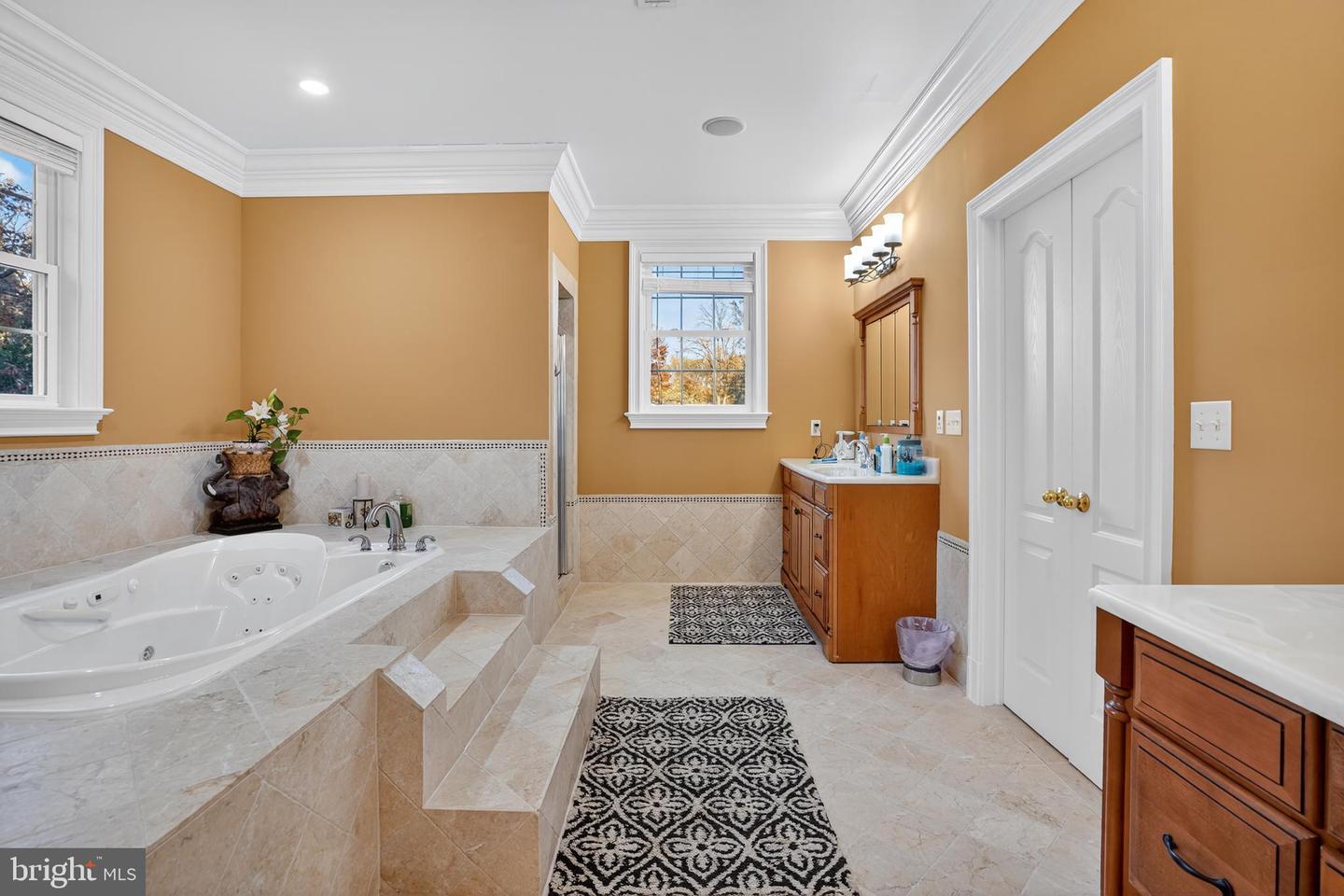 7602 GAYLORD DR, ANNANDALE, Virginia 22003, 7 Bedrooms Bedrooms, ,6 BathroomsBathrooms,Residential,For sale,7602 GAYLORD DR,VAFX2278392 MLS # VAFX2278392