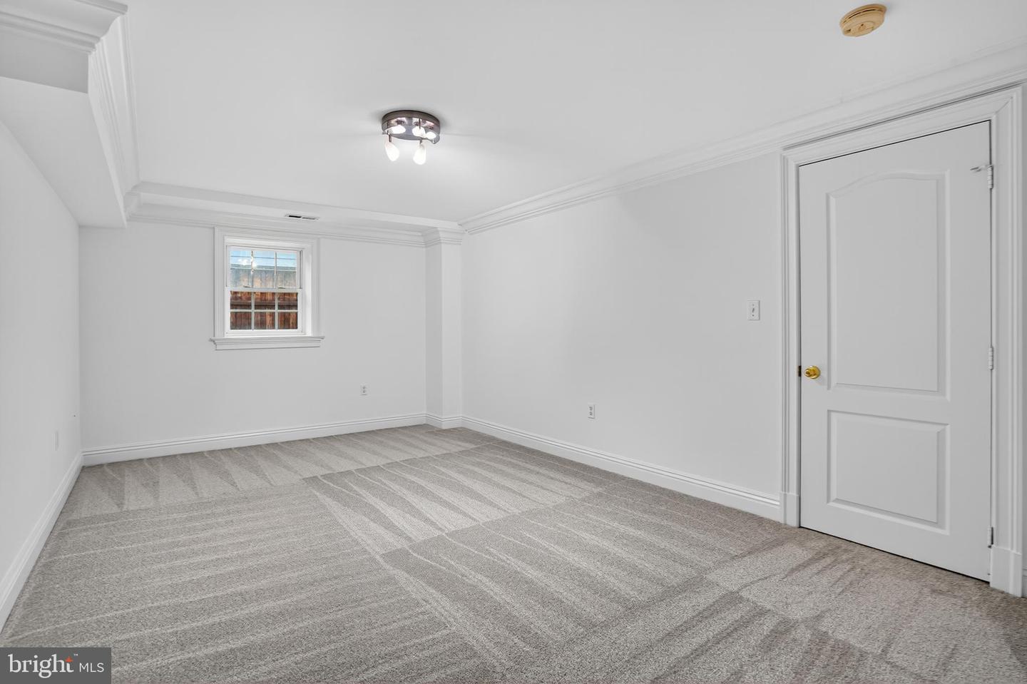 7602 GAYLORD DR, ANNANDALE, Virginia 22003, 7 Bedrooms Bedrooms, ,6 BathroomsBathrooms,Residential,For sale,7602 GAYLORD DR,VAFX2278392 MLS # VAFX2278392