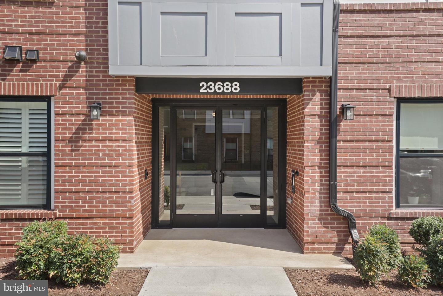 23688 BOLTON CRESCENT TER #204, ASHBURN, Virginia 20148, 2 Bedrooms Bedrooms, 4 Rooms Rooms,2 BathroomsBathrooms,Residential,For sale,23688 BOLTON CRESCENT TER #204,VALO2110820 MLS # VALO2110820