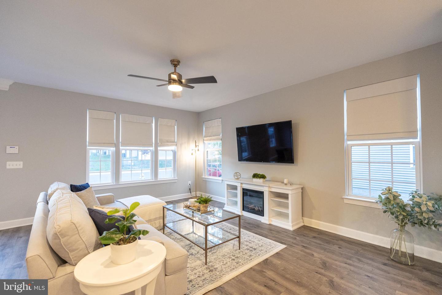 6133 CAMERONS FERRY DR, HAYMARKET, Virginia 20169, 4 Bedrooms Bedrooms, 1 Room Rooms,3 BathroomsBathrooms,Residential,For sale,6133 CAMERONS FERRY DR,VAPW2107528 MLS # VAPW2107528 6133 CAMERONS FERRY DR, HAYMARKET, Virginia 20169, 4 Bedrooms Bedrooms, 1 Room Rooms,3 BathroomsBathrooms,Residential,For sale,6133 CAMERONS FERRY DR,VAPW2107528 MLS # VAPW2107528