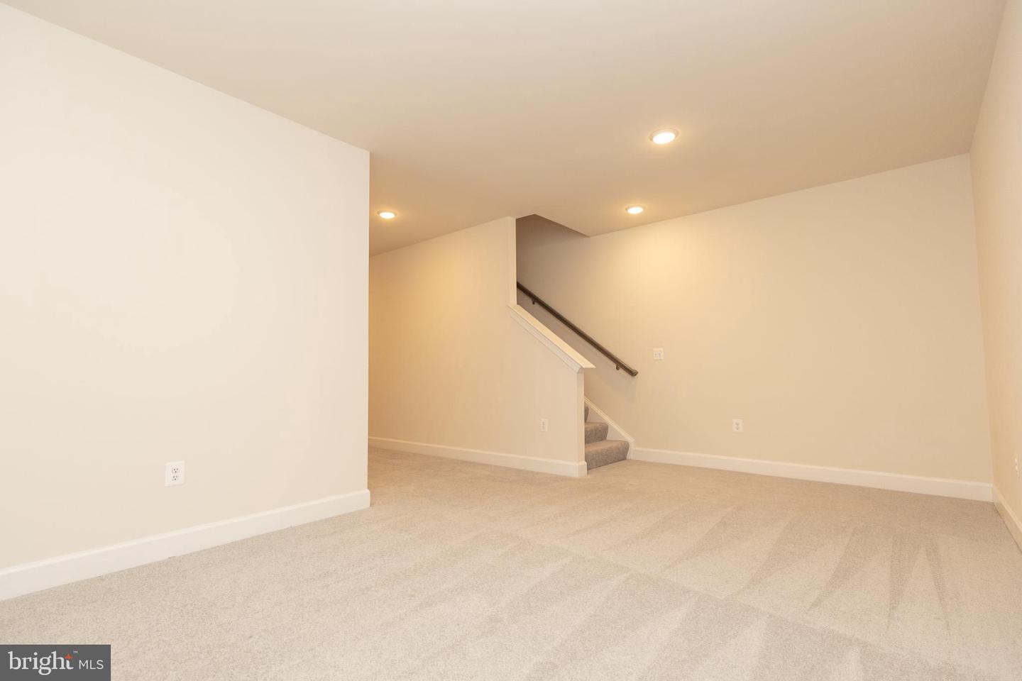 6133 CAMERONS FERRY DR, HAYMARKET, Virginia 20169, 4 Bedrooms Bedrooms, 1 Room Rooms,3 BathroomsBathrooms,Residential,For sale,6133 CAMERONS FERRY DR,VAPW2107528 MLS # VAPW2107528 6133 CAMERONS FERRY DR, HAYMARKET, Virginia 20169, 4 Bedrooms Bedrooms, 1 Room Rooms,3 BathroomsBathrooms,Residential,For sale,6133 CAMERONS FERRY DR,VAPW2107528 MLS # VAPW2107528