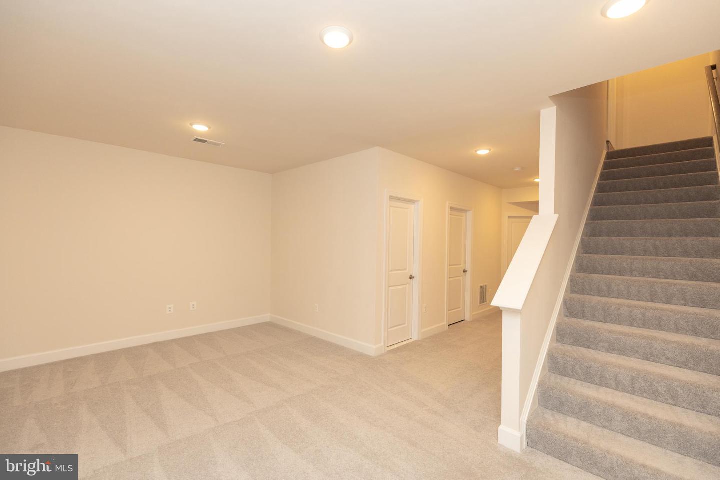 6133 CAMERONS FERRY DR, HAYMARKET, Virginia 20169, 4 Bedrooms Bedrooms, 1 Room Rooms,3 BathroomsBathrooms,Residential,For sale,6133 CAMERONS FERRY DR,VAPW2107528 MLS # VAPW2107528 6133 CAMERONS FERRY DR, HAYMARKET, Virginia 20169, 4 Bedrooms Bedrooms, 1 Room Rooms,3 BathroomsBathrooms,Residential,For sale,6133 CAMERONS FERRY DR,VAPW2107528 MLS # VAPW2107528