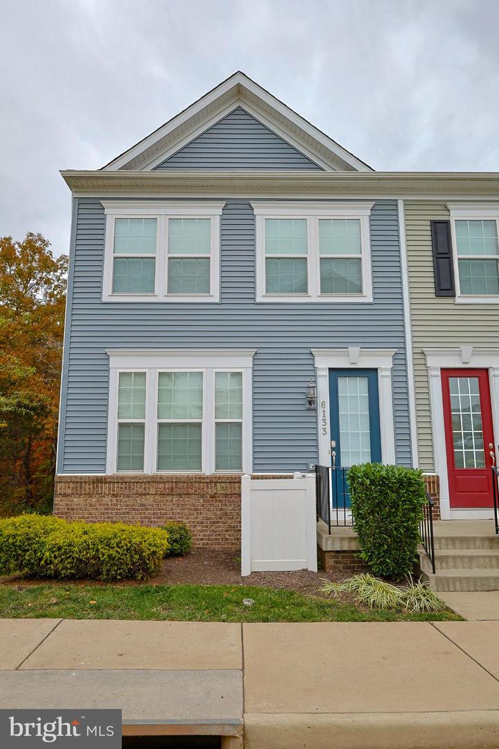 6133 CAMERONS FERRY DR, HAYMARKET, Virginia 20169, 4 Bedrooms Bedrooms, 1 Room Rooms,3 BathroomsBathrooms,Residential,For sale,6133 CAMERONS FERRY DR,VAPW2107528 MLS # VAPW2107528 6133 CAMERONS FERRY DR, HAYMARKET, Virginia 20169, 4 Bedrooms Bedrooms, 1 Room Rooms,3 BathroomsBathrooms,Residential,For sale,6133 CAMERONS FERRY DR,VAPW2107528 MLS # VAPW2107528