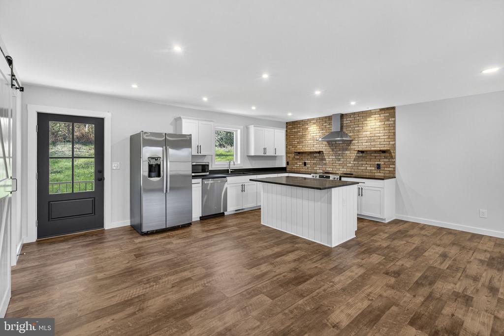 1789 THOROUGHFARE RD, BRIGHTWOOD, Virginia 22715, 3 Bedrooms Bedrooms, ,2 BathroomsBathrooms,Residential,1789 THOROUGHFARE RD,VAMA2002498 MLS # VAMA2002498