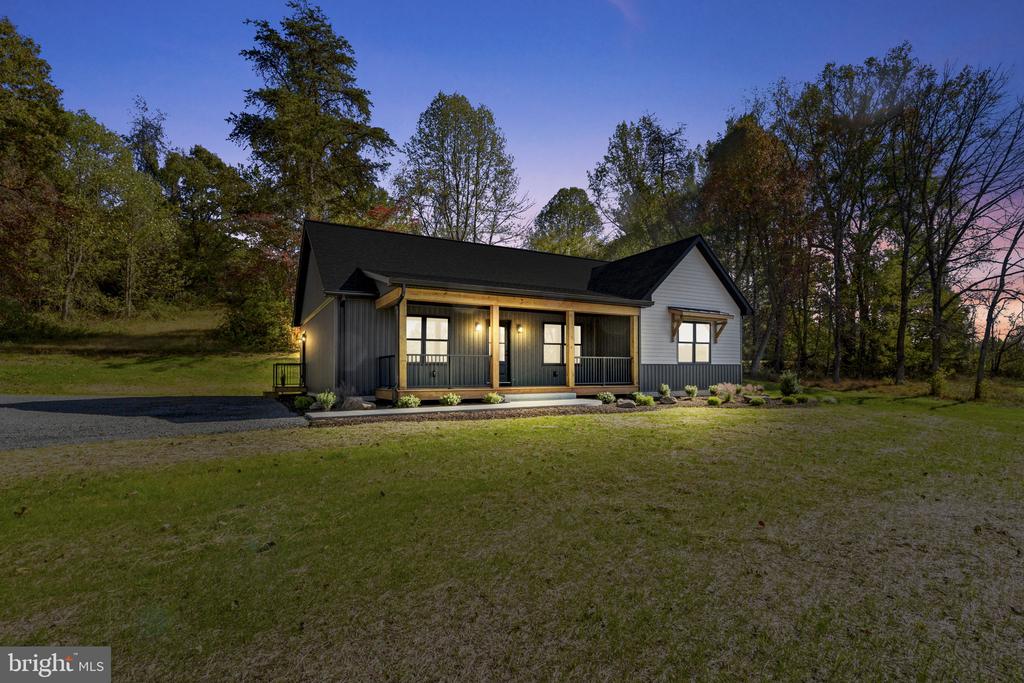 1789 THOROUGHFARE RD, BRIGHTWOOD, Virginia 22715, 3 Bedrooms Bedrooms, ,2 BathroomsBathrooms,Residential,1789 THOROUGHFARE RD,VAMA2002498 MLS # VAMA2002498