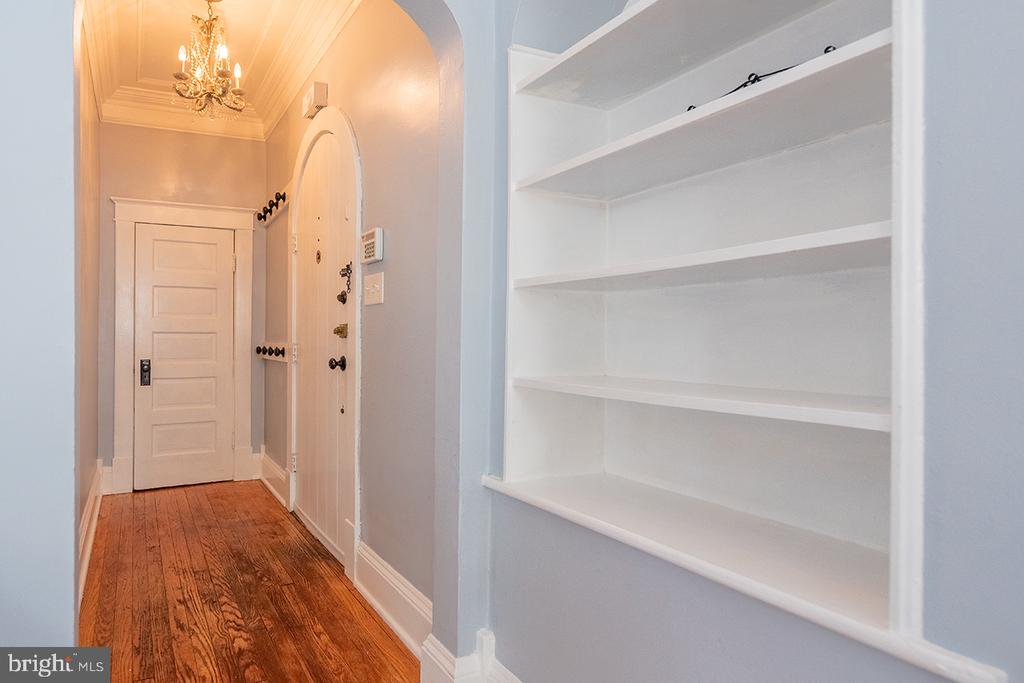 222 LOCUST ST, WARRENTON, Virginia 20186, 4 Bedrooms Bedrooms, ,2 BathroomsBathrooms,Residential,222 LOCUST ST,VAFQ2018226 MLS # VAFQ2018226