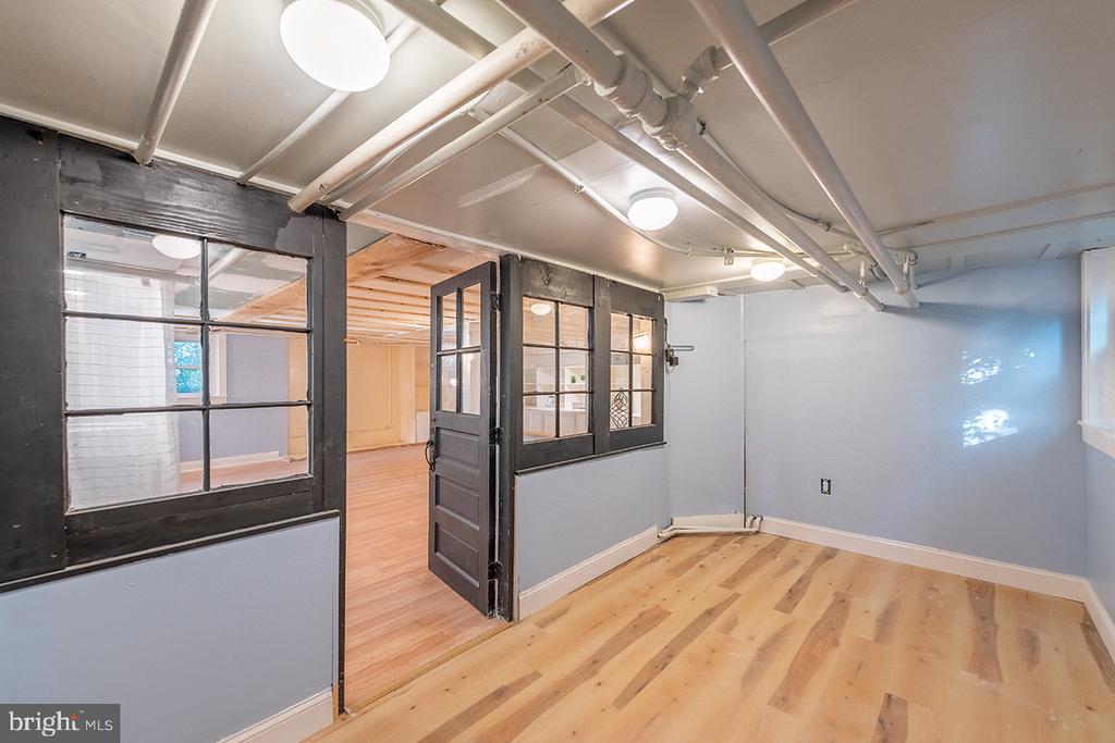 222 LOCUST ST, WARRENTON, Virginia 20186, 4 Bedrooms Bedrooms, ,2 BathroomsBathrooms,Residential,222 LOCUST ST,VAFQ2018226 MLS # VAFQ2018226