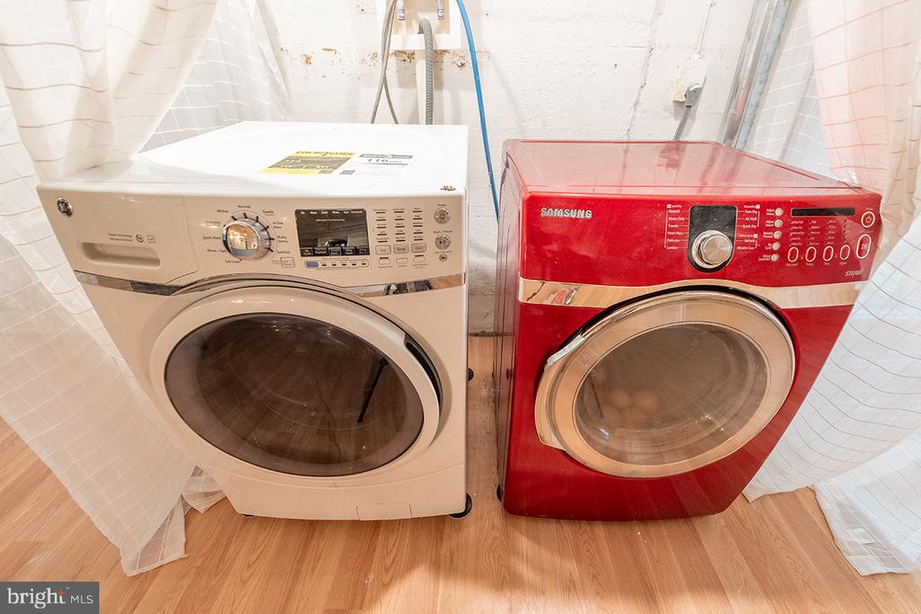 222 LOCUST ST, WARRENTON, Virginia 20186, 4 Bedrooms Bedrooms, ,2 BathroomsBathrooms,Residential,222 LOCUST ST,VAFQ2018226 MLS # VAFQ2018226