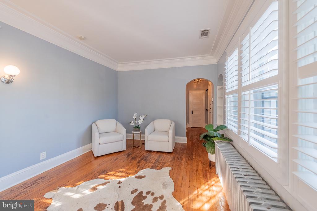 222 LOCUST ST, WARRENTON, Virginia 20186, 4 Bedrooms Bedrooms, ,2 BathroomsBathrooms,Residential,222 LOCUST ST,VAFQ2018226 MLS # VAFQ2018226