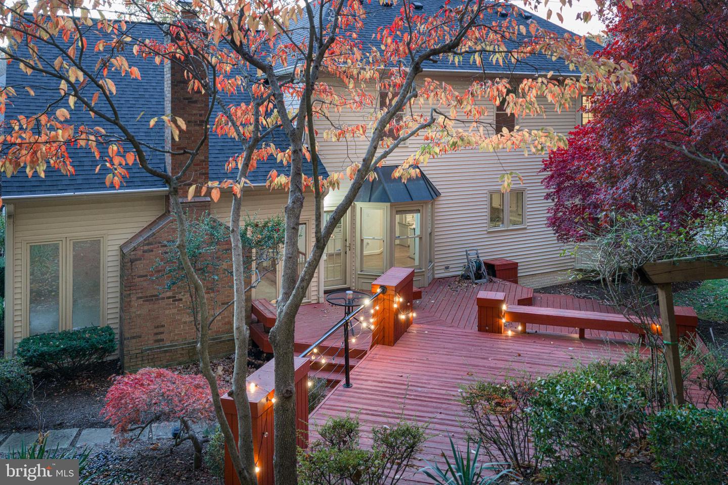 7981 OAK BRIDGE LN, FAIRFAX STATION, Virginia 22039, 4 Bedrooms Bedrooms, ,3 BathroomsBathrooms,Residential,For sale,7981 OAK BRIDGE LN,VAFX2262844 MLS # VAFX2262844