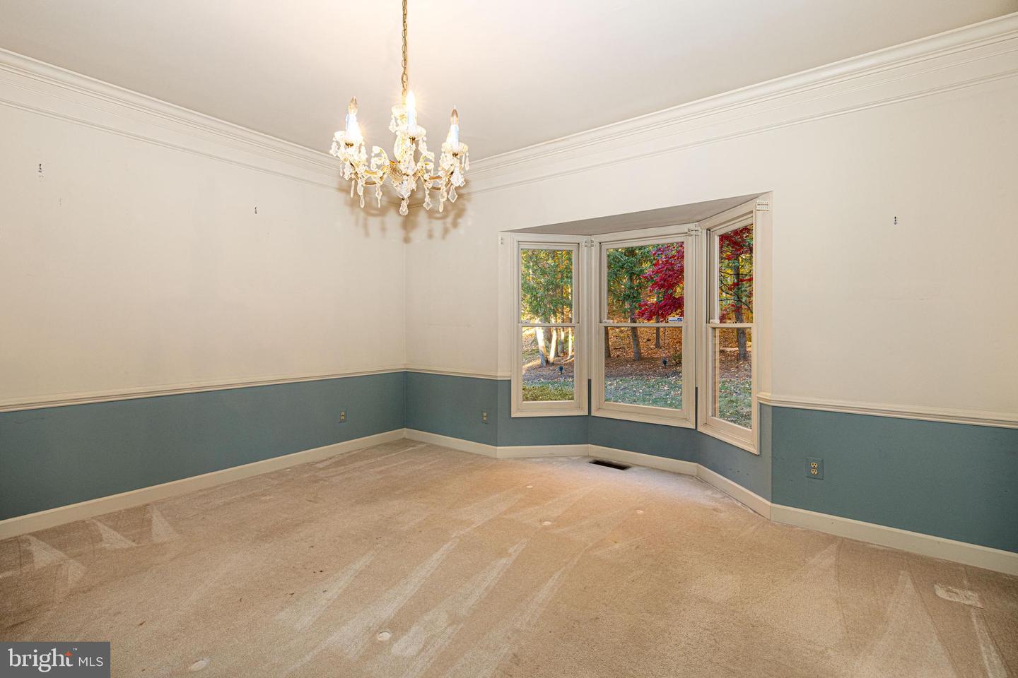 7981 OAK BRIDGE LN, FAIRFAX STATION, Virginia 22039, 4 Bedrooms Bedrooms, ,3 BathroomsBathrooms,Residential,For sale,7981 OAK BRIDGE LN,VAFX2262844 MLS # VAFX2262844