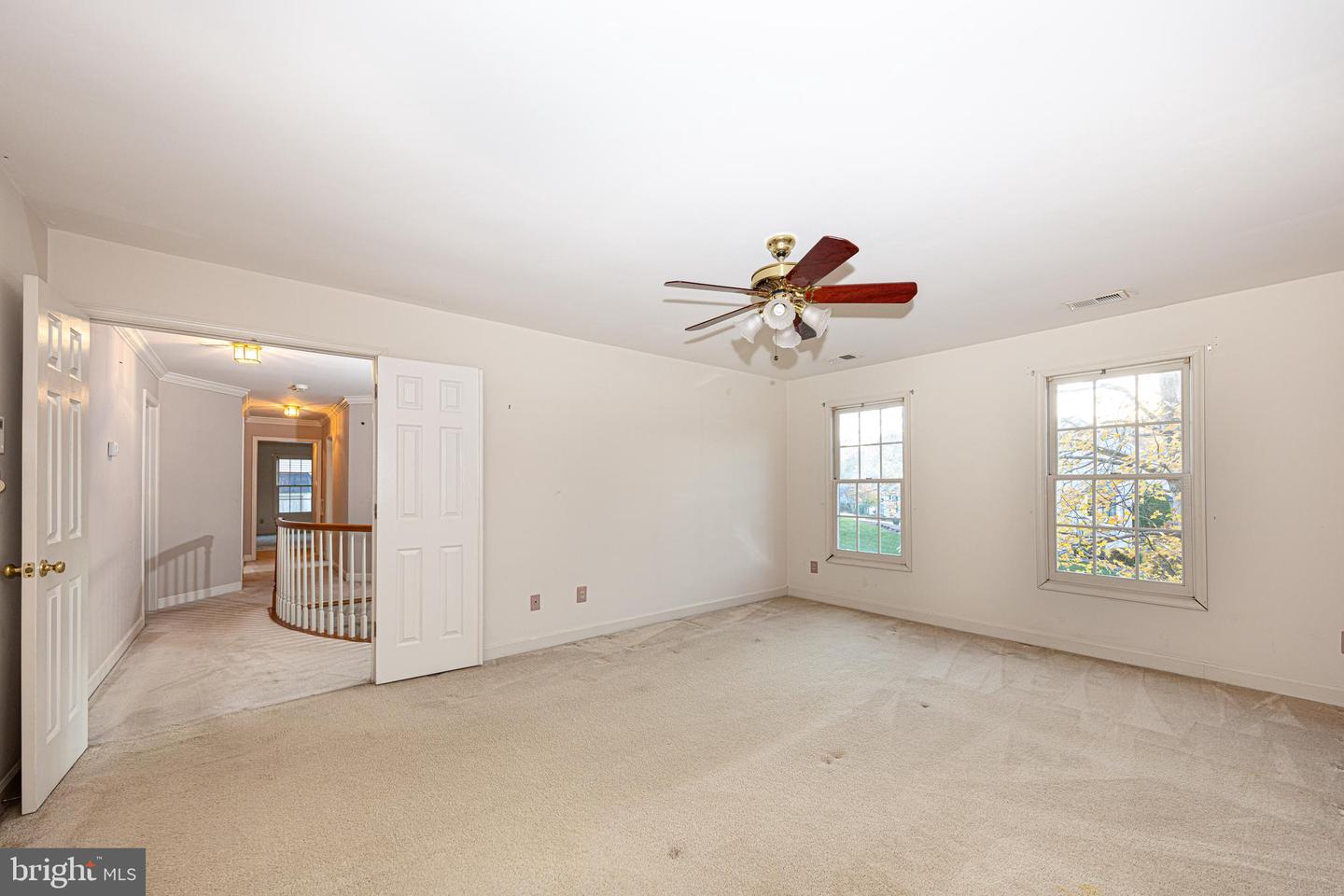 7981 OAK BRIDGE LN, FAIRFAX STATION, Virginia 22039, 4 Bedrooms Bedrooms, ,3 BathroomsBathrooms,Residential,For sale,7981 OAK BRIDGE LN,VAFX2262844 MLS # VAFX2262844