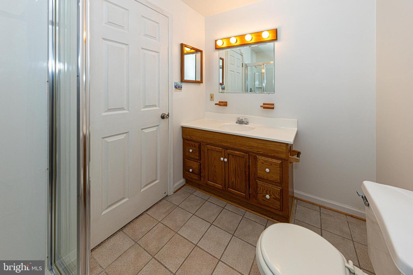 7981 OAK BRIDGE LN, FAIRFAX STATION, Virginia 22039, 4 Bedrooms Bedrooms, ,3 BathroomsBathrooms,Residential,For sale,7981 OAK BRIDGE LN,VAFX2262844 MLS # VAFX2262844