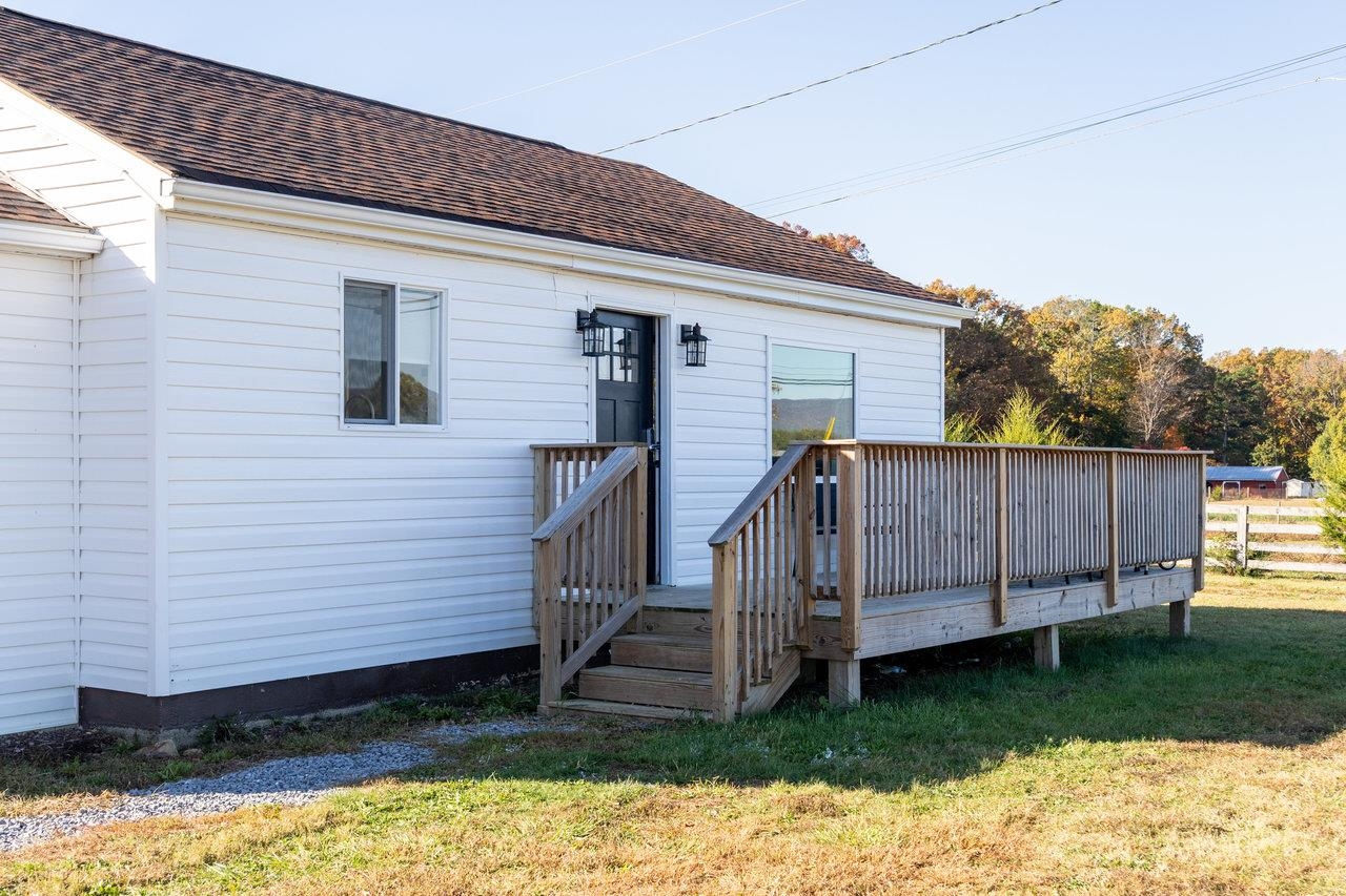 2290 NEWTOWN RD, ELKTON, Virginia 22827, 3 Bedrooms Bedrooms, ,1 BathroomBathrooms,Residential,2290 NEWTOWN RD,670374 MLS # 670374 2290 NEWTOWN RD, ELKTON, Virginia 22827, 3 Bedrooms Bedrooms, ,1 BathroomBathrooms,Residential,2290 NEWTOWN RD,670374 MLS # 670374