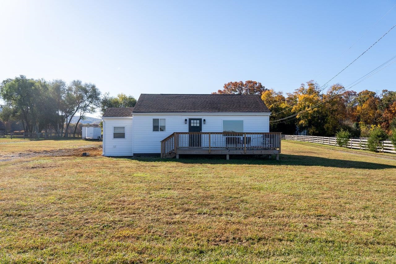 2290 NEWTOWN RD, ELKTON, Virginia 22827, 3 Bedrooms Bedrooms, ,1 BathroomBathrooms,Residential,2290 NEWTOWN RD,670374 MLS # 670374 2290 NEWTOWN RD, ELKTON, Virginia 22827, 3 Bedrooms Bedrooms, ,1 BathroomBathrooms,Residential,2290 NEWTOWN RD,670374 MLS # 670374