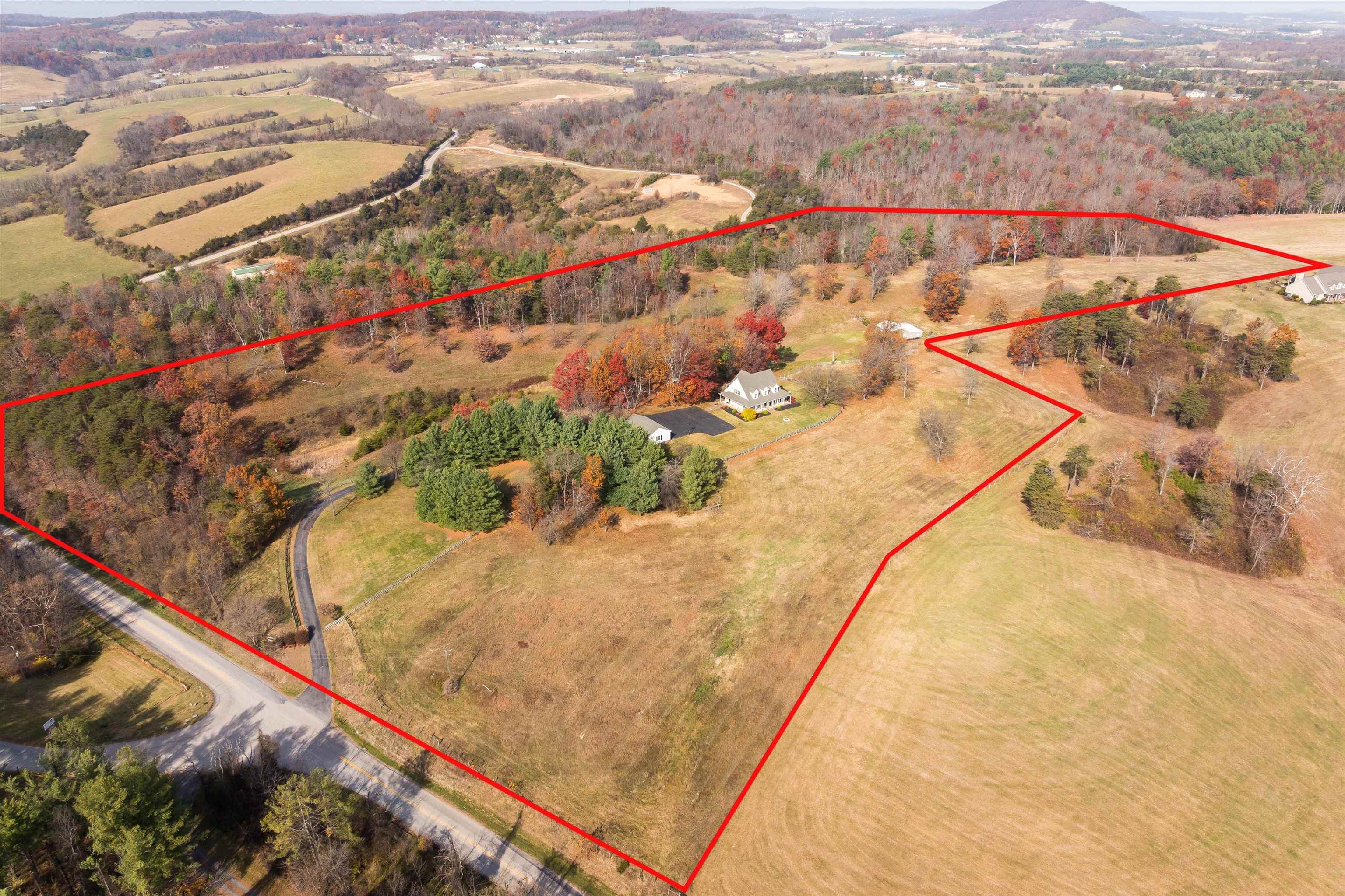 746 CHRISTIANS CREEK RD, STAUNTON, Virginia 24401, 4 Bedrooms Bedrooms, ,2 BathroomsBathrooms,Residential,746 CHRISTIANS CREEK RD,670898 MLS # 670898 746 CHRISTIANS CREEK RD, STAUNTON, Virginia 24401, 4 Bedrooms Bedrooms, ,2 BathroomsBathrooms,Residential,746 CHRISTIANS CREEK RD,670898 MLS # 670898