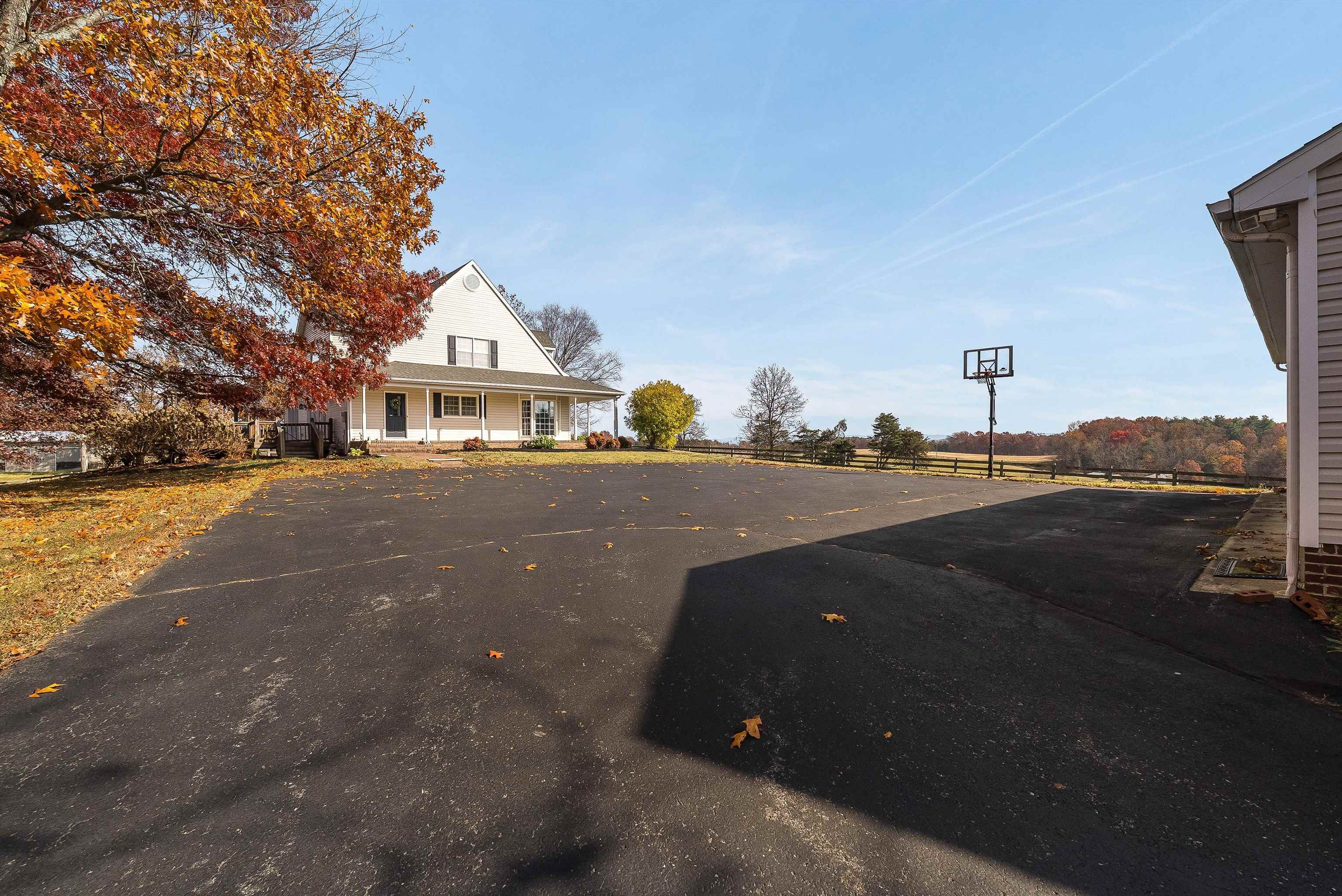 746 CHRISTIANS CREEK RD, STAUNTON, Virginia 24401, 4 Bedrooms Bedrooms, ,2 BathroomsBathrooms,Residential,746 CHRISTIANS CREEK RD,670898 MLS # 670898 746 CHRISTIANS CREEK RD, STAUNTON, Virginia 24401, 4 Bedrooms Bedrooms, ,2 BathroomsBathrooms,Residential,746 CHRISTIANS CREEK RD,670898 MLS # 670898