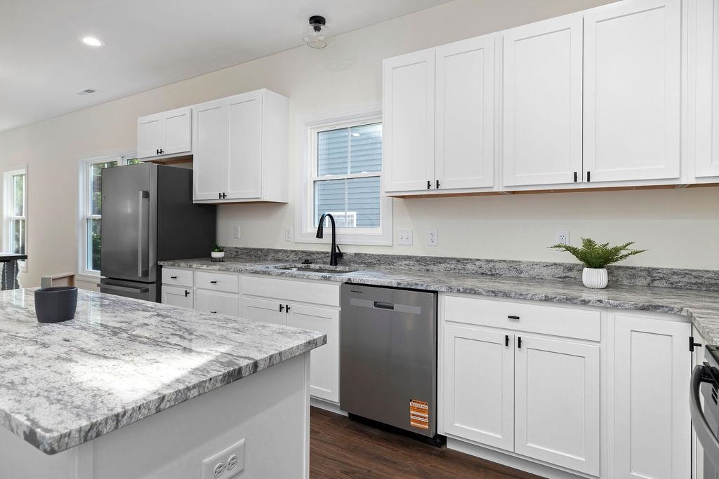 1025 FRYE ST, WAYNESBORO, Virginia 22980, 3 Bedrooms Bedrooms, ,2 BathroomsBathrooms,Residential,1025 FRYE ST,670899 MLS # 670899