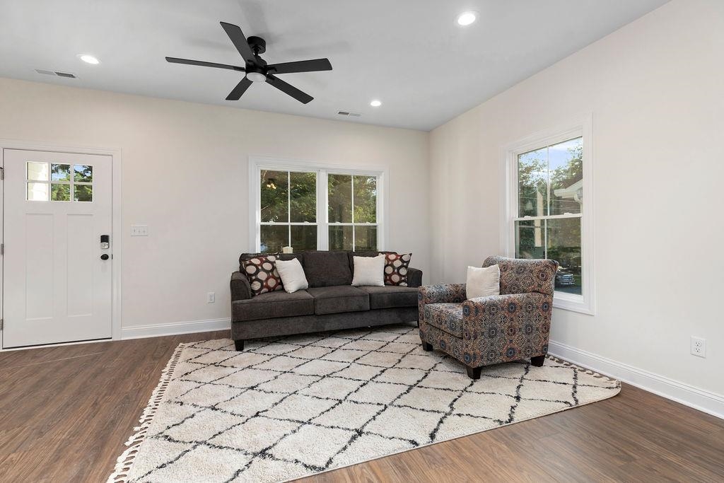 1025 FRYE ST, WAYNESBORO, Virginia 22980, 3 Bedrooms Bedrooms, ,2 BathroomsBathrooms,Residential,1025 FRYE ST,670899 MLS # 670899