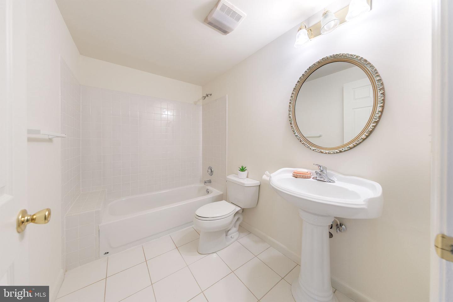 4875 ANNAMOHR DR, FAIRFAX, Virginia 22030, 4 Bedrooms Bedrooms, ,4 BathroomsBathrooms,Residential,For sale,4875 ANNAMOHR DR,VAFX2273458 MLS # VAFX2273458 4875 ANNAMOHR DR, FAIRFAX, Virginia 22030, 4 Bedrooms Bedrooms, ,4 BathroomsBathrooms,Residential,For sale,4875 ANNAMOHR DR,VAFX2273458 MLS # VAFX2273458