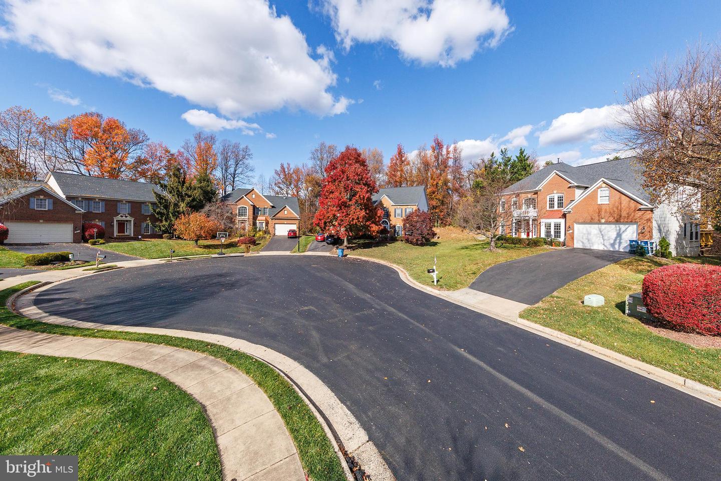 4875 ANNAMOHR DR, FAIRFAX, Virginia 22030, 4 Bedrooms Bedrooms, ,4 BathroomsBathrooms,Residential,For sale,4875 ANNAMOHR DR,VAFX2273458 MLS # VAFX2273458 4875 ANNAMOHR DR, FAIRFAX, Virginia 22030, 4 Bedrooms Bedrooms, ,4 BathroomsBathrooms,Residential,For sale,4875 ANNAMOHR DR,VAFX2273458 MLS # VAFX2273458