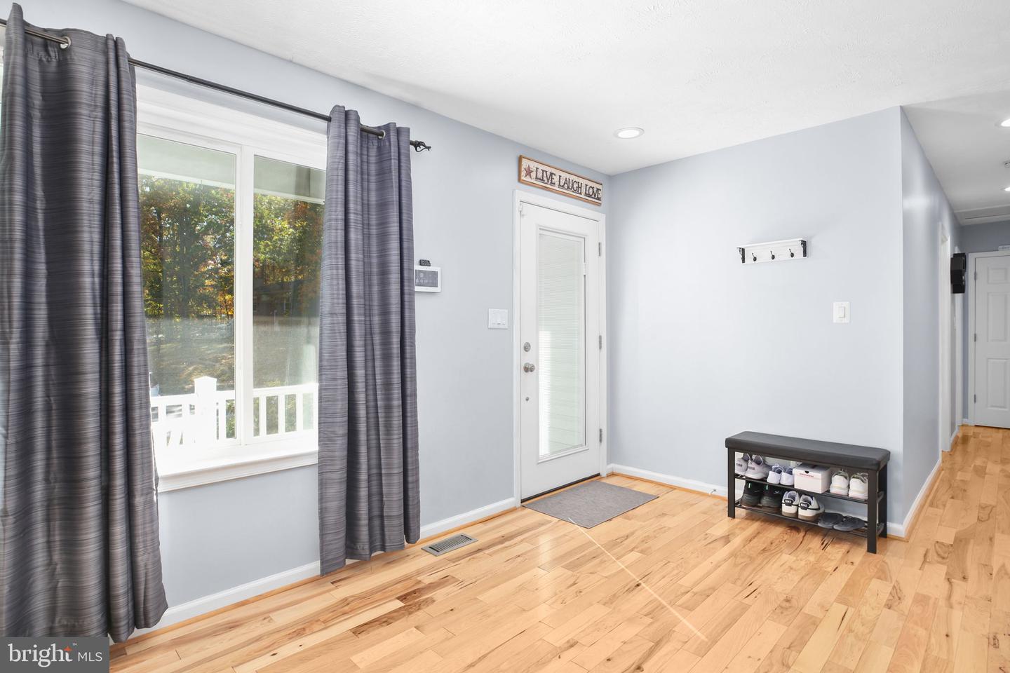 223 WYATT DR, FREDERICKSBURG, Virginia 22407, 3 Bedrooms Bedrooms, ,2 BathroomsBathrooms,Residential,For sale,223 WYATT DR,VASP2037376 MLS # VASP2037376