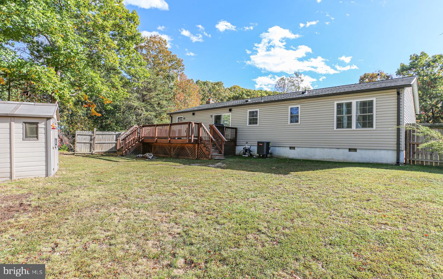 223 WYATT DR, FREDERICKSBURG, Virginia 22407, 3 Bedrooms Bedrooms, ,2 BathroomsBathrooms,Residential,For sale,223 WYATT DR,VASP2037376 MLS # VASP2037376