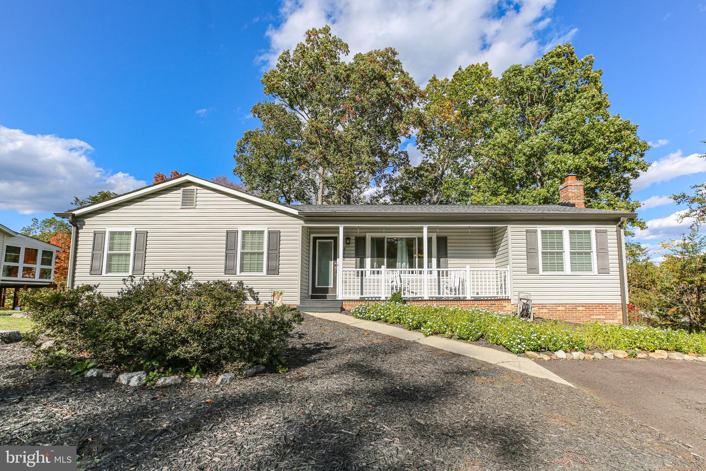 223 WYATT DR, FREDERICKSBURG, Virginia 22407, 3 Bedrooms Bedrooms, ,2 BathroomsBathrooms,Residential,For sale,223 WYATT DR,VASP2037376 MLS # VASP2037376