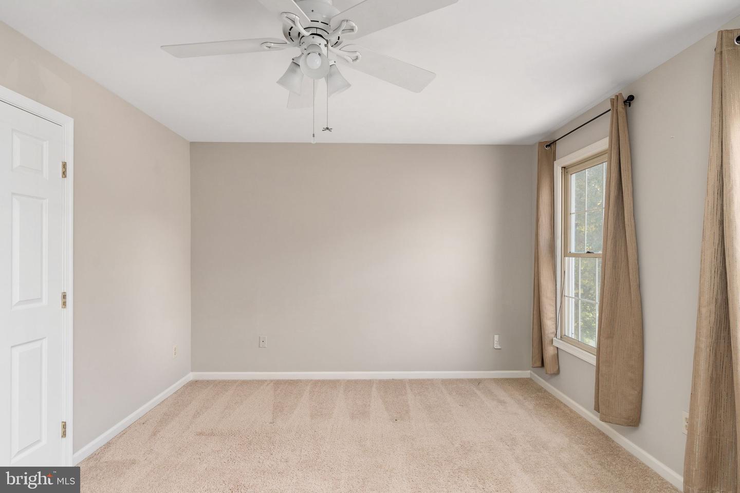 4 ASMEAD PL, STAFFORD, Virginia 22554, 4 Bedrooms Bedrooms, ,3 BathroomsBathrooms,Residential,For sale,4 ASMEAD PL,VAST2044046 MLS # VAST2044046