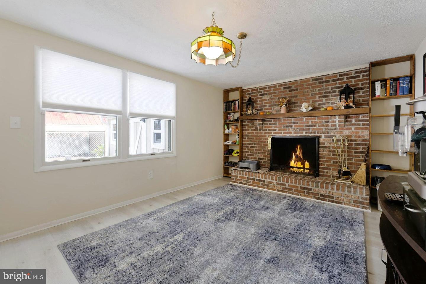 10297 WOODMONT CT, MANASSAS, Virginia 20110, 4 Bedrooms Bedrooms, 12 Rooms Rooms,2 BathroomsBathrooms,Residential,For sale,10297 WOODMONT CT,VAMN2009652 MLS # VAMN2009652