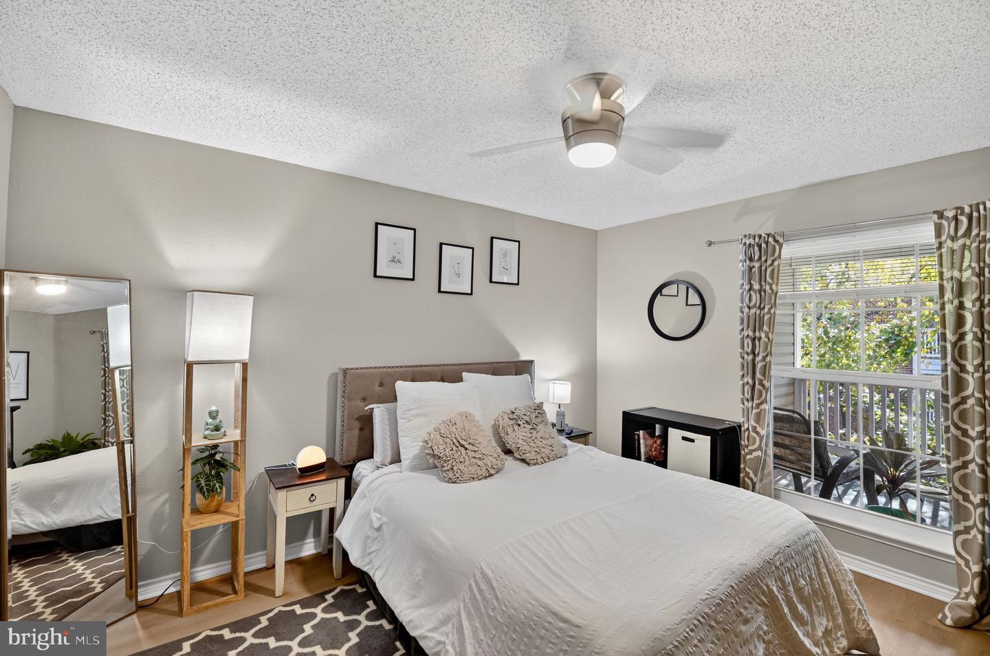 1530 LINCOLN WAY #302, MCLEAN, Virginia 22102, 1 Bedroom Bedrooms, ,1 BathroomBathrooms,Residential,For sale,1530 LINCOLN WAY #302,VAFX2278394 MLS # VAFX2278394