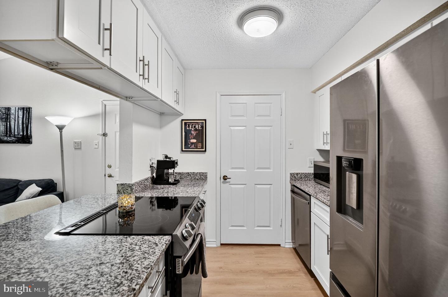 1530 LINCOLN WAY #302, MCLEAN, Virginia 22102, 1 Bedroom Bedrooms, ,1 BathroomBathrooms,Residential,For sale,1530 LINCOLN WAY #302,VAFX2278394 MLS # VAFX2278394