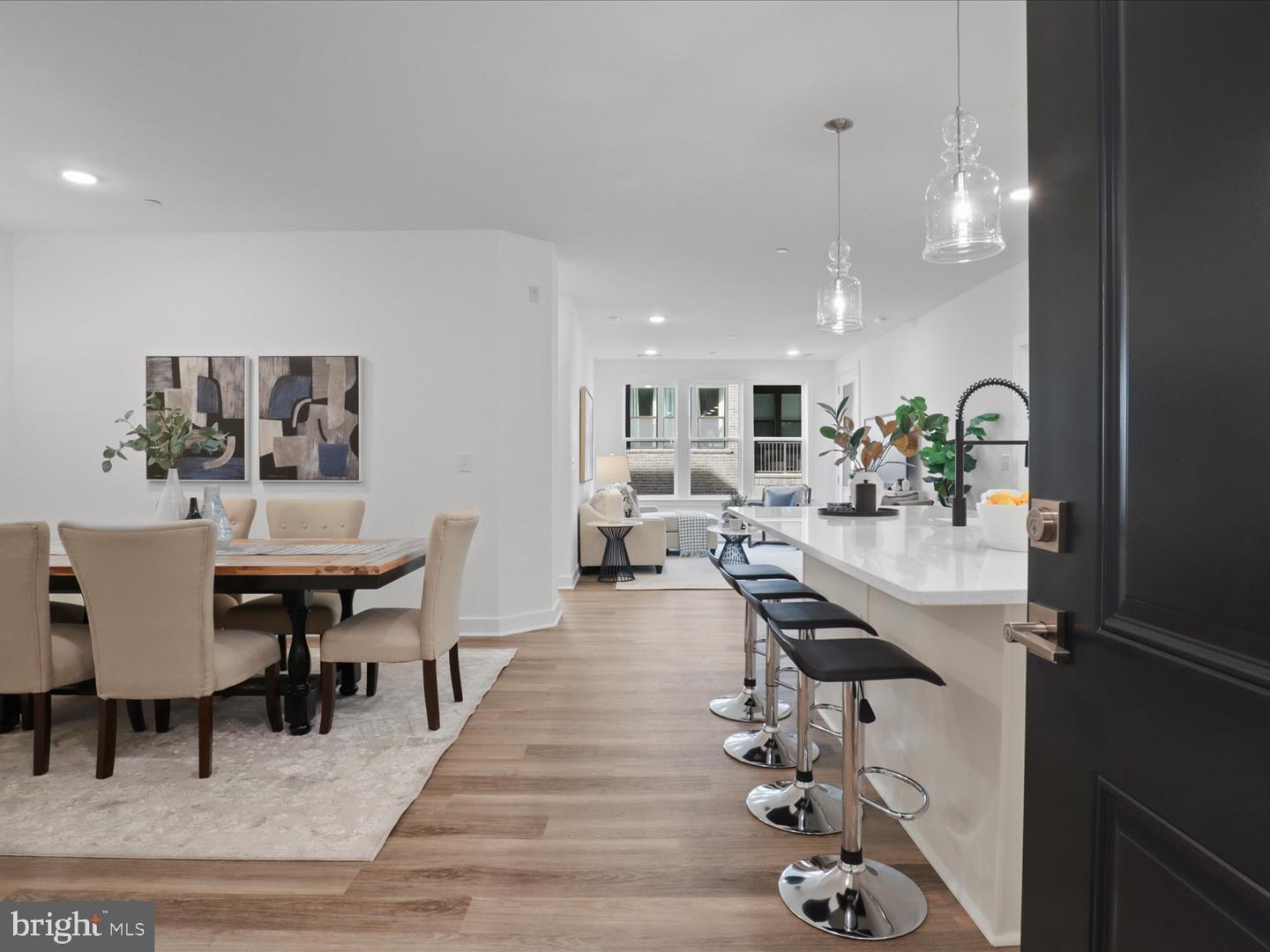 21731 DOVEKIE TER #205, ASHBURN, Virginia 20147, 2 Bedrooms Bedrooms, ,2 BathroomsBathrooms,Residential,For sale,21731 DOVEKIE TER #205,VALO2110824 MLS # VALO2110824