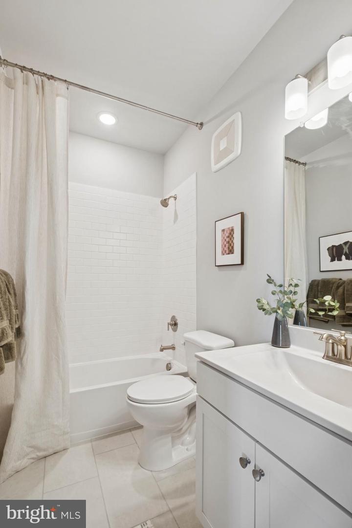 14922 DECO CIR #LOT 78, CHANTILLY, Virginia 20151, 3 Bedrooms Bedrooms, ,2 BathroomsBathrooms,Residential,For sale,14922 DECO CIR #LOT 78,VAFX2278404 MLS # VAFX2278404