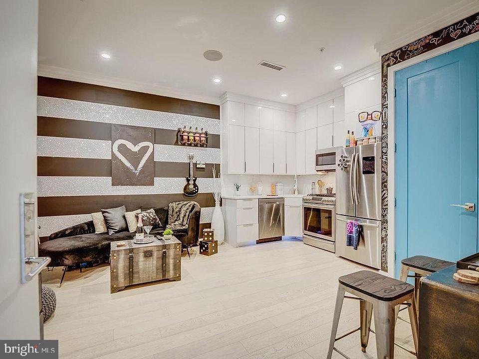 3527 14TH ST NW #2, WASHINGTON, District Of Columbia 20010, 1 Bedroom Bedrooms, ,1 BathroomBathrooms,Residential,For sale,3527 14TH ST NW #2,DCDC2231042 MLS # DCDC2231042