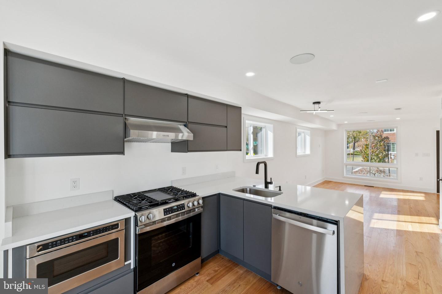 7521 9TH ST NW, WASHINGTON, District Of Columbia 20012, 4 Bedrooms Bedrooms, ,2 BathroomsBathrooms,Residential,For sale,7521 9TH ST NW,DCDC2231050 MLS # DCDC2231050 7521 9TH ST NW, WASHINGTON, District Of Columbia 20012, 4 Bedrooms Bedrooms, ,2 BathroomsBathrooms,Residential,For sale,7521 9TH ST NW,DCDC2231050 MLS # DCDC2231050