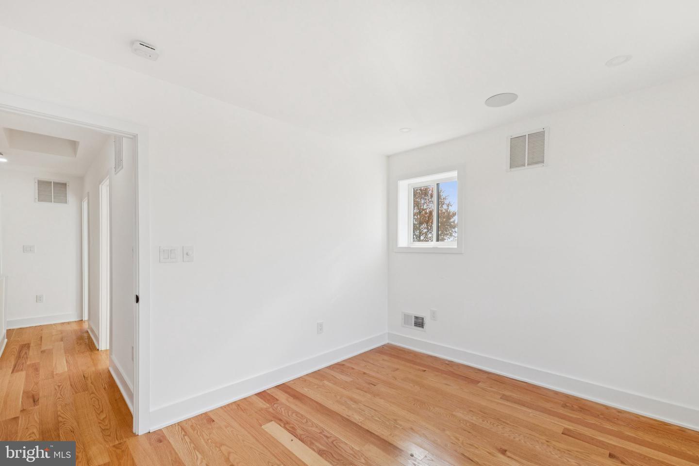 7521 9TH ST NW, WASHINGTON, District Of Columbia 20012, 4 Bedrooms Bedrooms, ,2 BathroomsBathrooms,Residential,For sale,7521 9TH ST NW,DCDC2231050 MLS # DCDC2231050 7521 9TH ST NW, WASHINGTON, District Of Columbia 20012, 4 Bedrooms Bedrooms, ,2 BathroomsBathrooms,Residential,For sale,7521 9TH ST NW,DCDC2231050 MLS # DCDC2231050