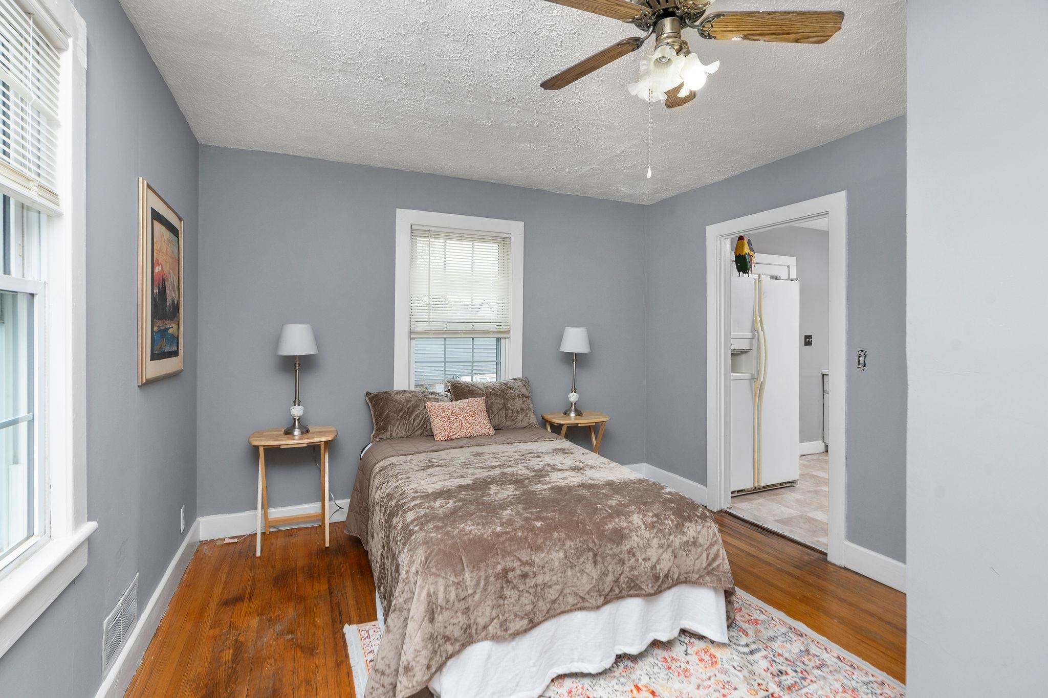 712 NELSON ST, STAUNTON, Virginia 24401, 3 Bedrooms Bedrooms, ,1 BathroomBathrooms,Residential,712 NELSON ST,670565 MLS # 670565