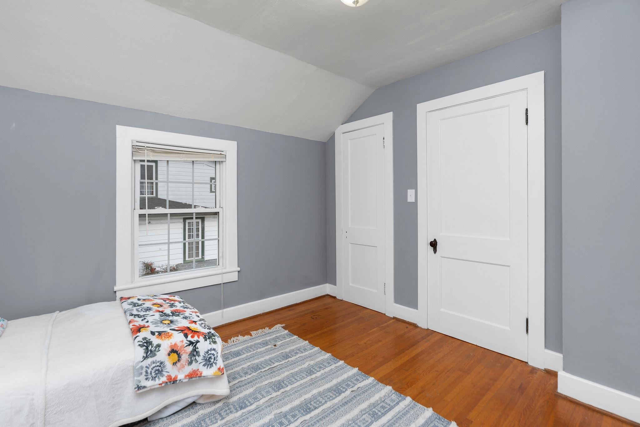 712 NELSON ST, STAUNTON, Virginia 24401, 3 Bedrooms Bedrooms, ,1 BathroomBathrooms,Residential,712 NELSON ST,670565 MLS # 670565