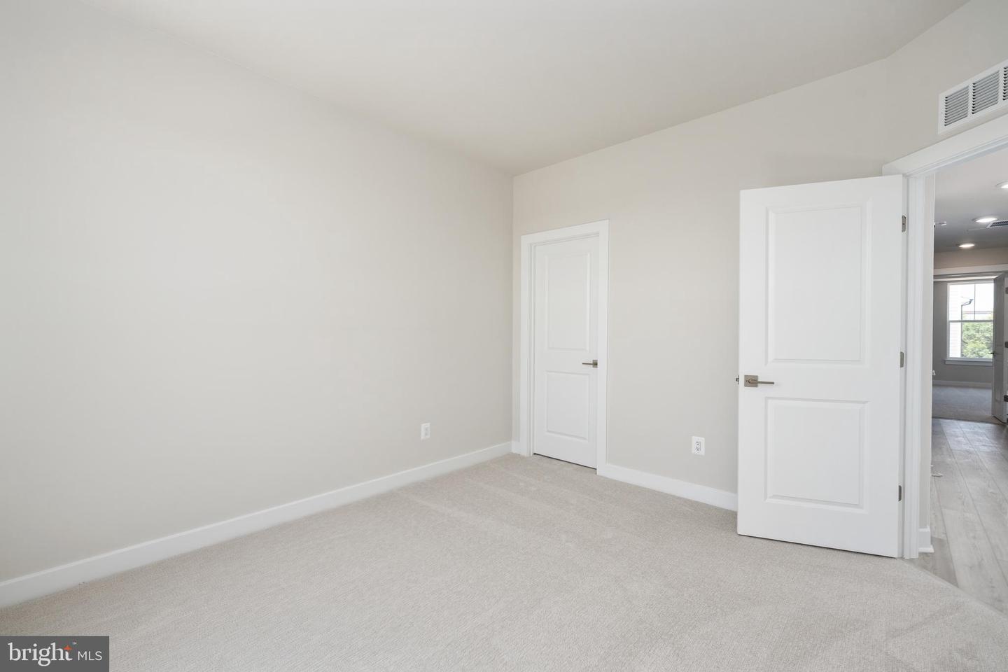 20183 NORTHPARK DR, ASHBURN, Virginia 20147, 3 Bedrooms Bedrooms, ,2 BathroomsBathrooms,Residential,For sale,20183 NORTHPARK DR,VALO2107614 MLS # VALO2107614