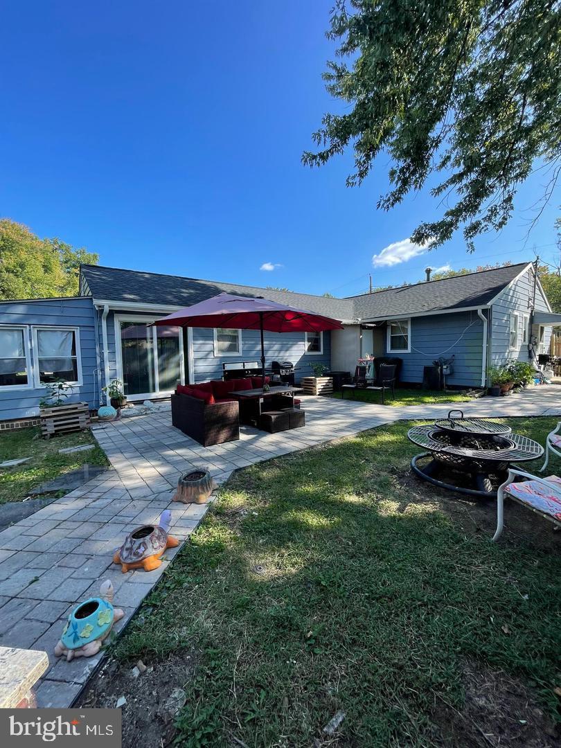 3900 ELMWOOD DR, ALEXANDRIA, Virginia 22303, 4 Bedrooms Bedrooms, ,2 BathroomsBathrooms,Residential,For sale,3900 ELMWOOD DR,VAFX2269834 MLS # VAFX2269834 3900 ELMWOOD DR, ALEXANDRIA, Virginia 22303, 4 Bedrooms Bedrooms, ,2 BathroomsBathrooms,Residential,For sale,3900 ELMWOOD DR,VAFX2269834 MLS # VAFX2269834