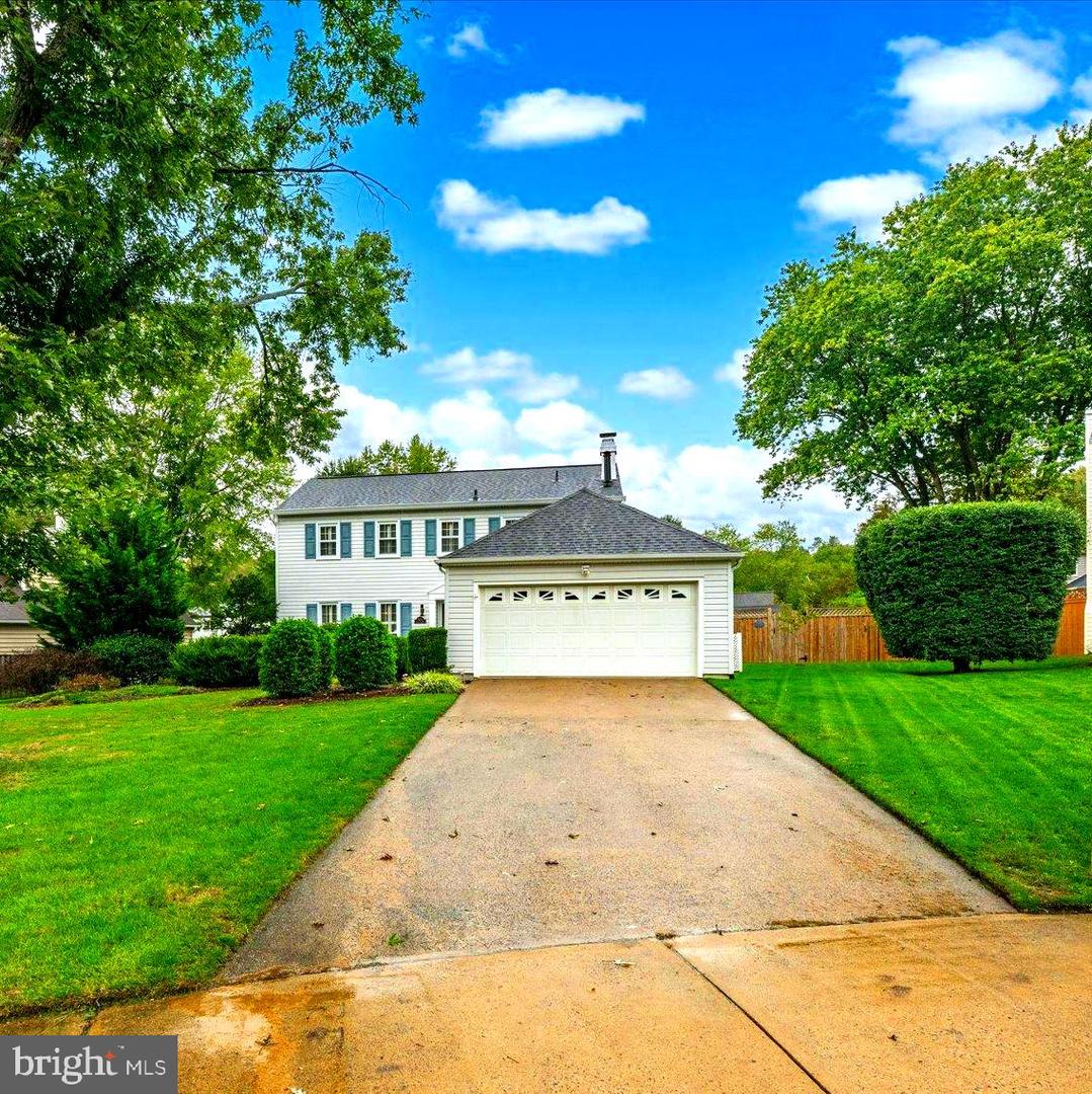 7204 RACEPOINT WAY, ALEXANDRIA, Virginia 22315, 4 Bedrooms Bedrooms, 13 Rooms Rooms,3 BathroomsBathrooms,Residential,For sale,7204 RACEPOINT WAY,VAFX2270186 MLS # VAFX2270186